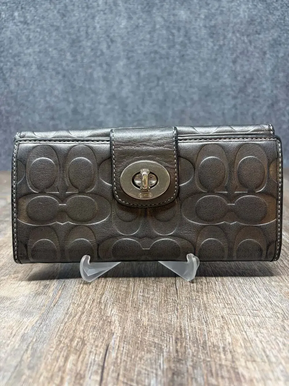 Coach Signature C Embossed Mono Wallet Silver/Gray Gunmetal With Silver Turnlock